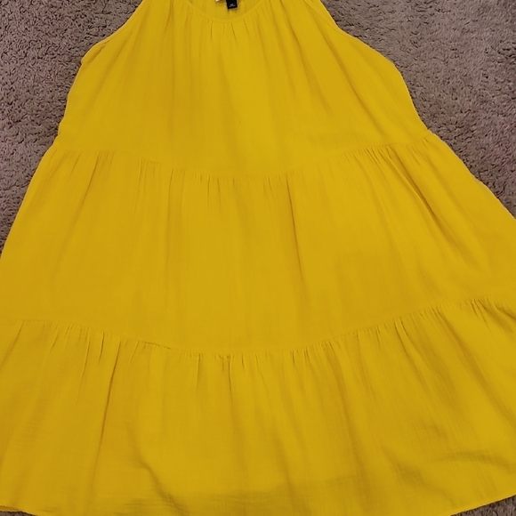 Universal Thread Gold Ruched Blouse - Picture 4 of 5